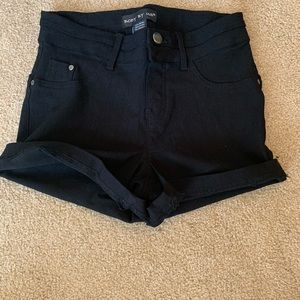 Black high-rise casual shorts